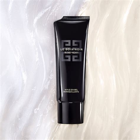 Le Soin Noir Make Up Remover 